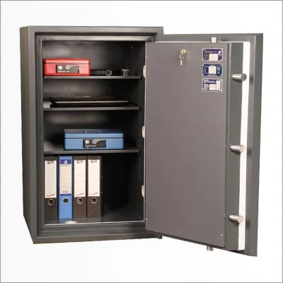 Огневзломостойкий сейф Defender Pro 235 EL